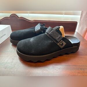 Sorel Women 9.5 Black Suede Clogs Viibe Slip On Leather MSRP $135